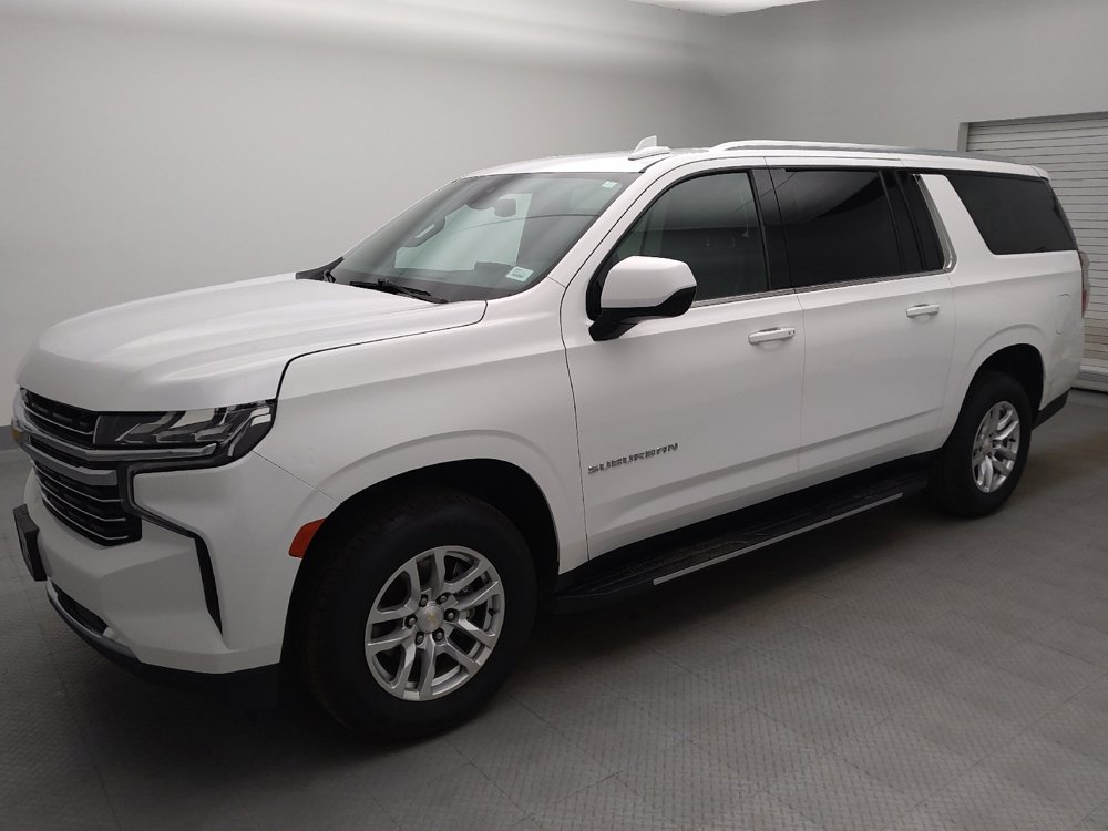 Used 2021 Chevrolet Suburban LT AWD/4WD image 2