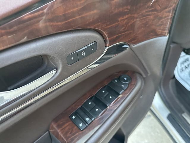 Used 2014 Buick Enclave Leather w/ Trailering Provision Package image 30