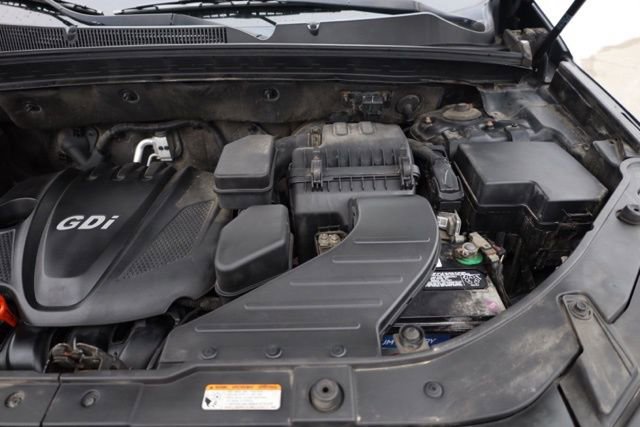 Used 2012 Kia Sorento LX w/ Third Row Pkg image 34