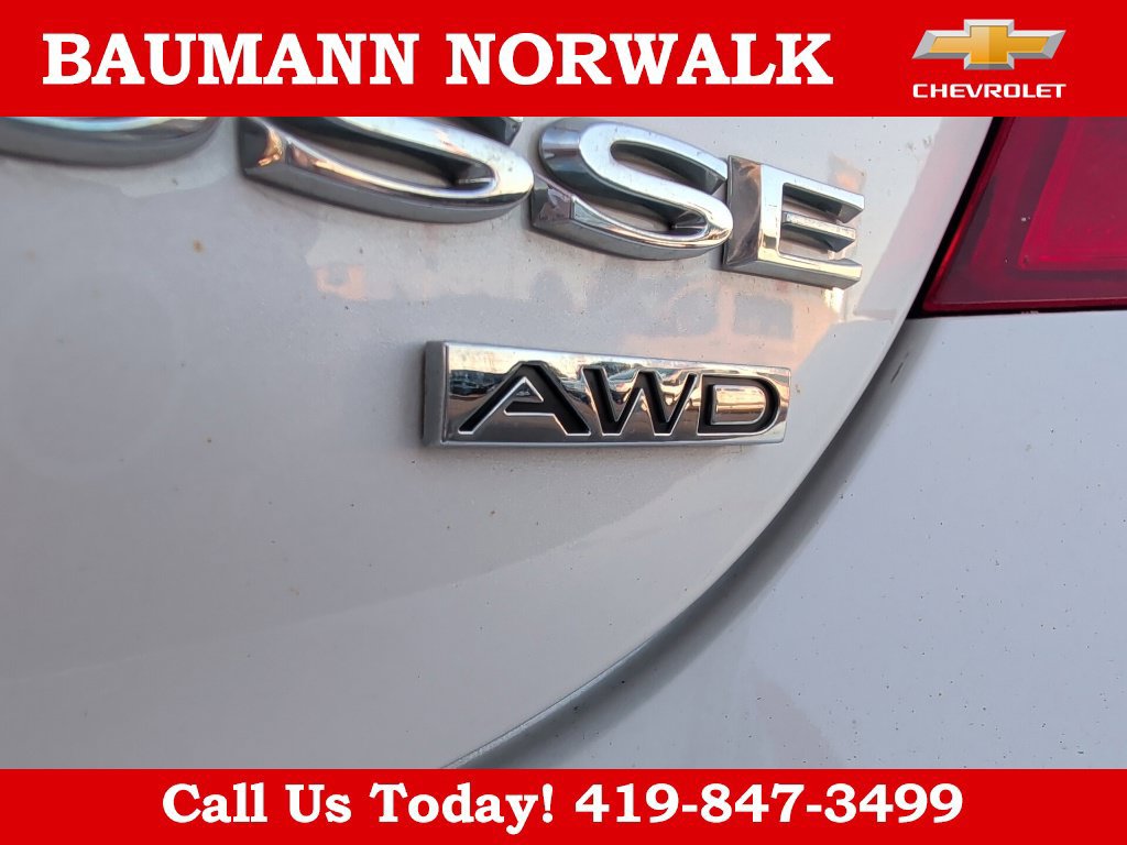 Used 2019 Buick LaCrosse Essence w/ Sun and Shade Package AWD/4WD image 12