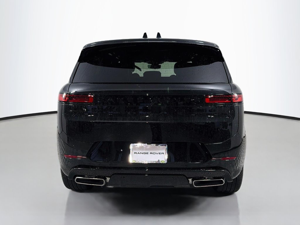 New 2027 Land Rover Range Rover Sport Dynamic SE AWD/4WD image 6