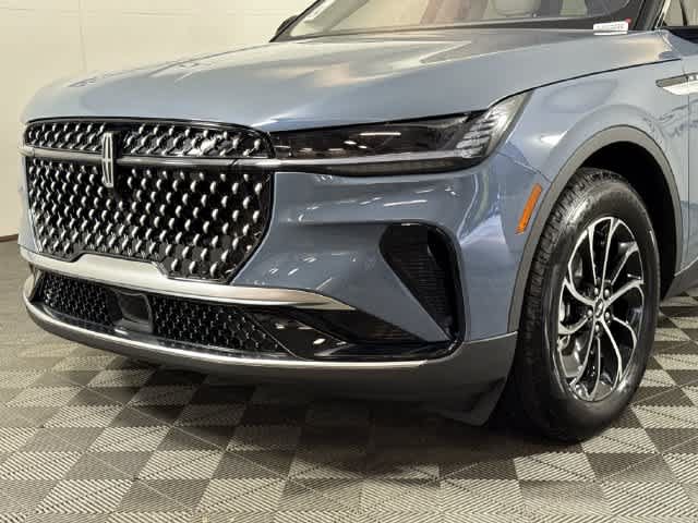 New 2026 Lincoln Nautilus Premier AWD/4WD image 23