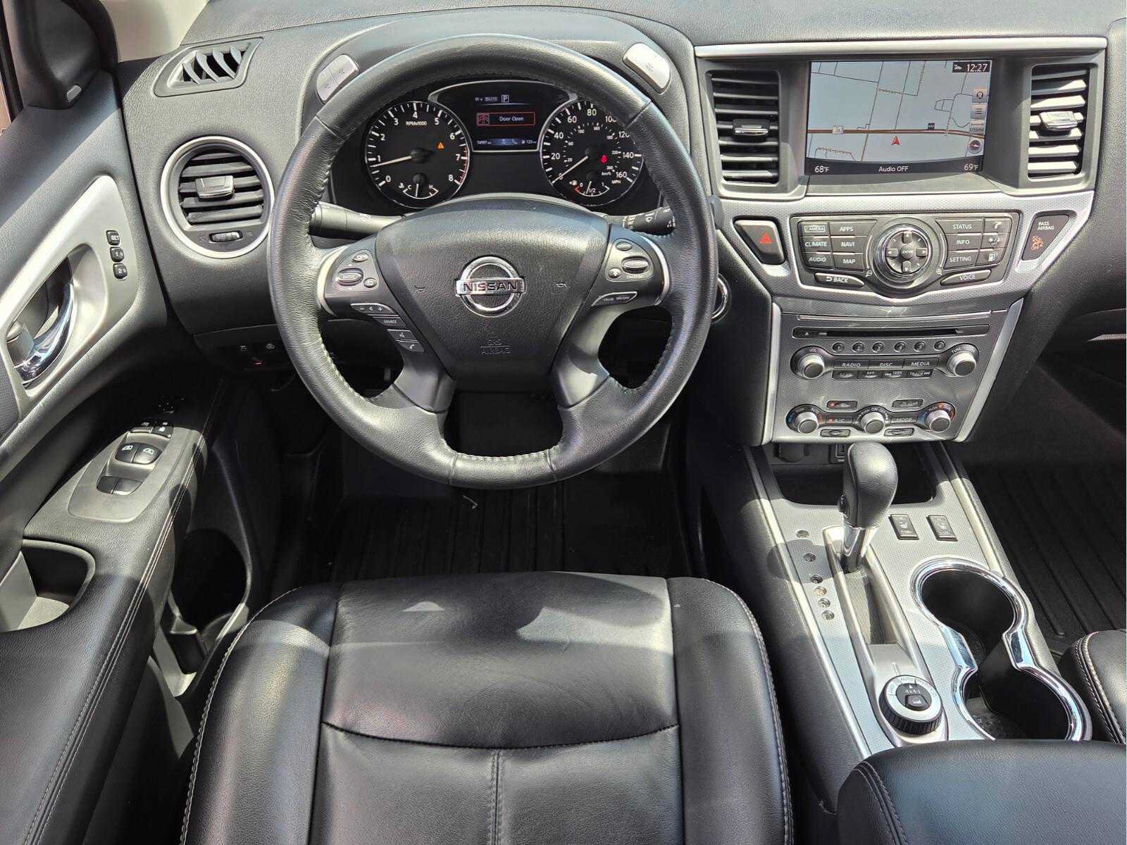 Used 2018 Nissan Pathfinder SL w/ Midnight Edition Package AWD/4WD image 6