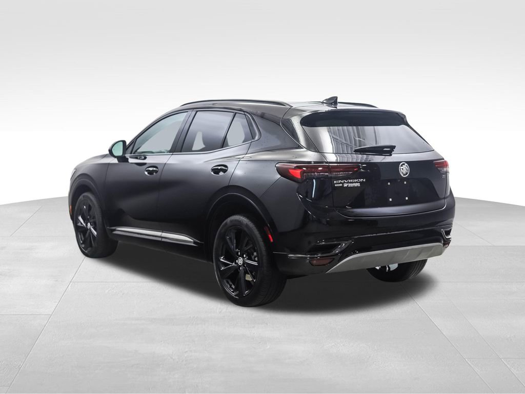 Used 2022 Buick Envision Essence w/ Technology Package I image 3