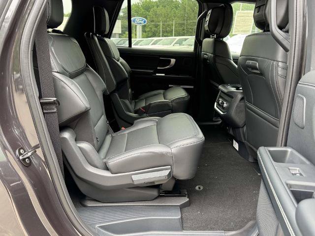 New 2027 Ford Expedition Max Platinum w/ Stealth Appearance Package AWD/4WD image 42