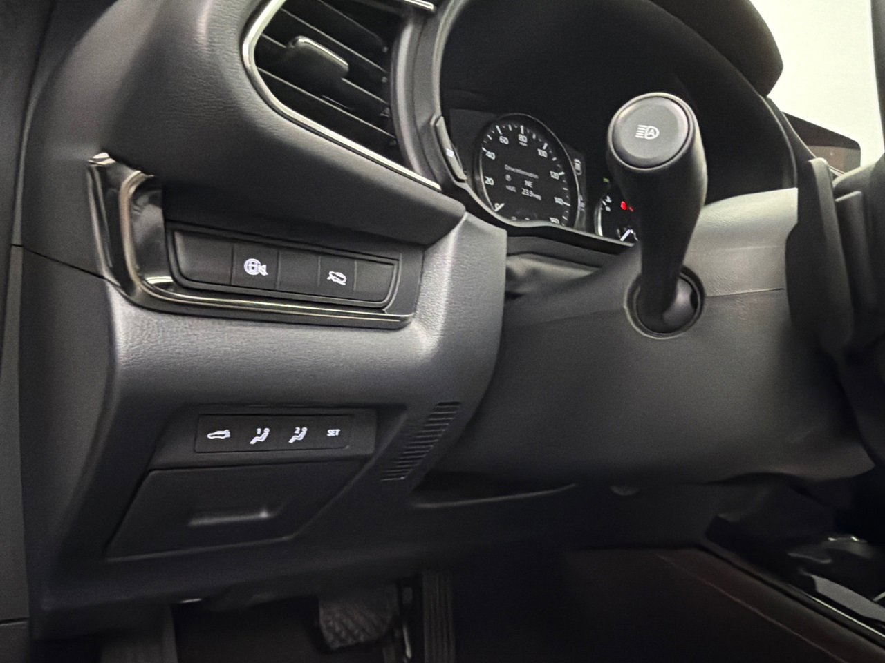 Used 2025 MAZDA CX-30 2.5 Turbo w/ Premium Package image 33