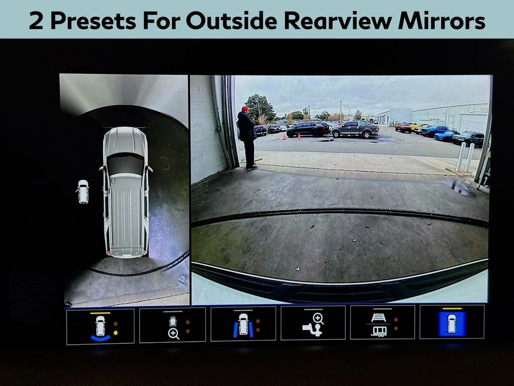 Used 2022 GMC Yukon XL SLT w/ SLT Luxury Package image 14