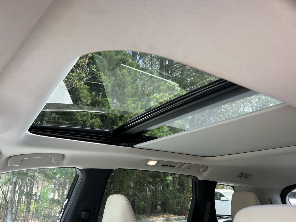 Used 2023 INFINITI QX60 Sensory w/ Vision Package FWD image 29