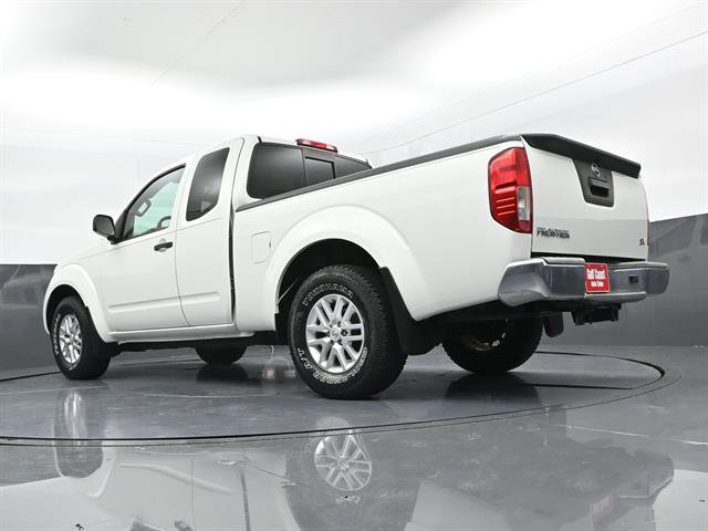 Used 2015 Nissan Frontier SV RWD image 33