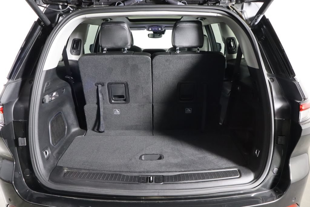 Used 2023 Jeep Grand Cherokee L Limited AWD/4WD image 18