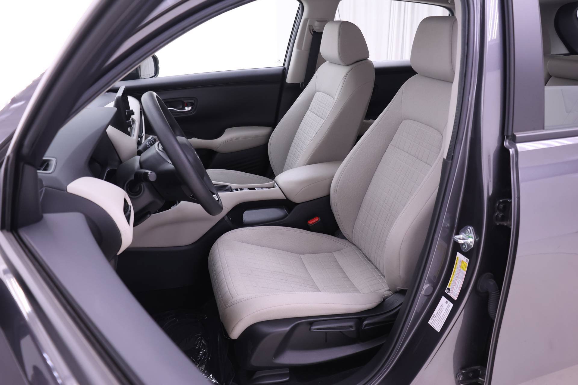 Used 2024 Honda HR-V LX image 4