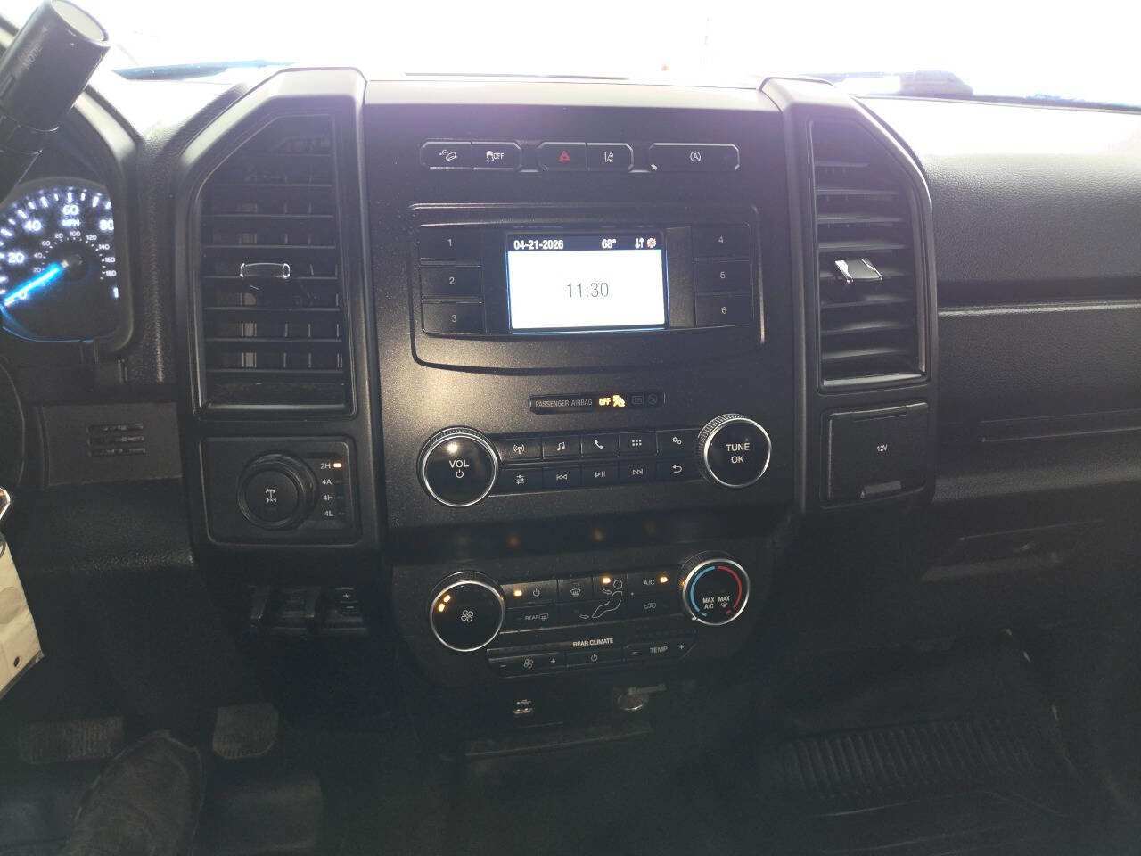 Used 2020 Ford Expedition XL AWD/4WD image 32