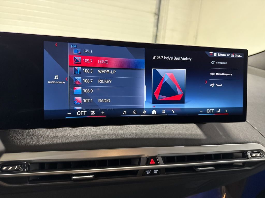 Used 2025 BMW iX M60 image 21