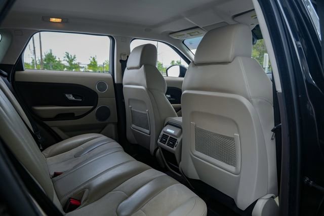 Used 2015 Land Rover Range Rover Evoque Pure image 28