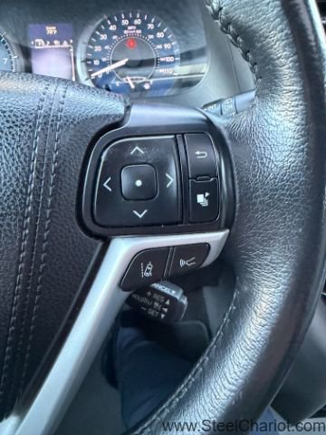 Used 2018 Toyota Sienna XLE image 21
