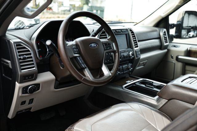 Used 2018 Ford F250 Limited w/ FX4 Off-Road Package image 20