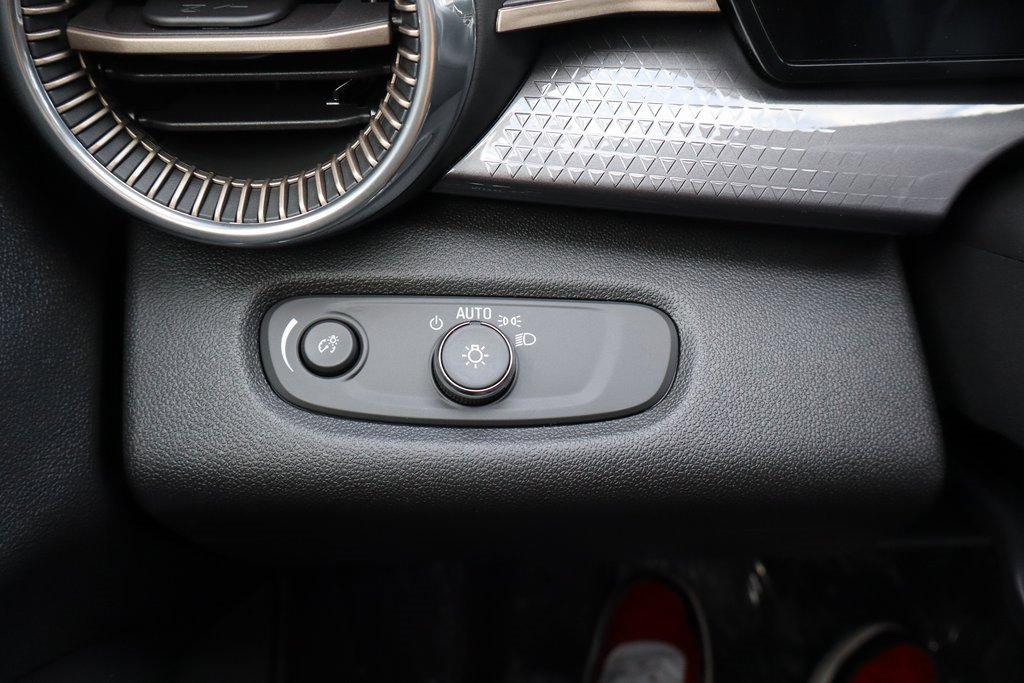 New 2026 Chevrolet Trax ACTIV image 14