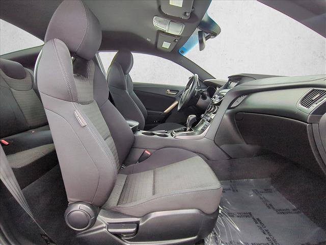 Used 2016 Hyundai Genesis 3.8 RWD image 23