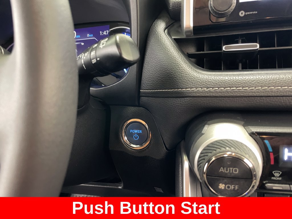 Used 2019 Toyota RAV4 Limited w/ Carpet Mat Package AWD/4WD image 6