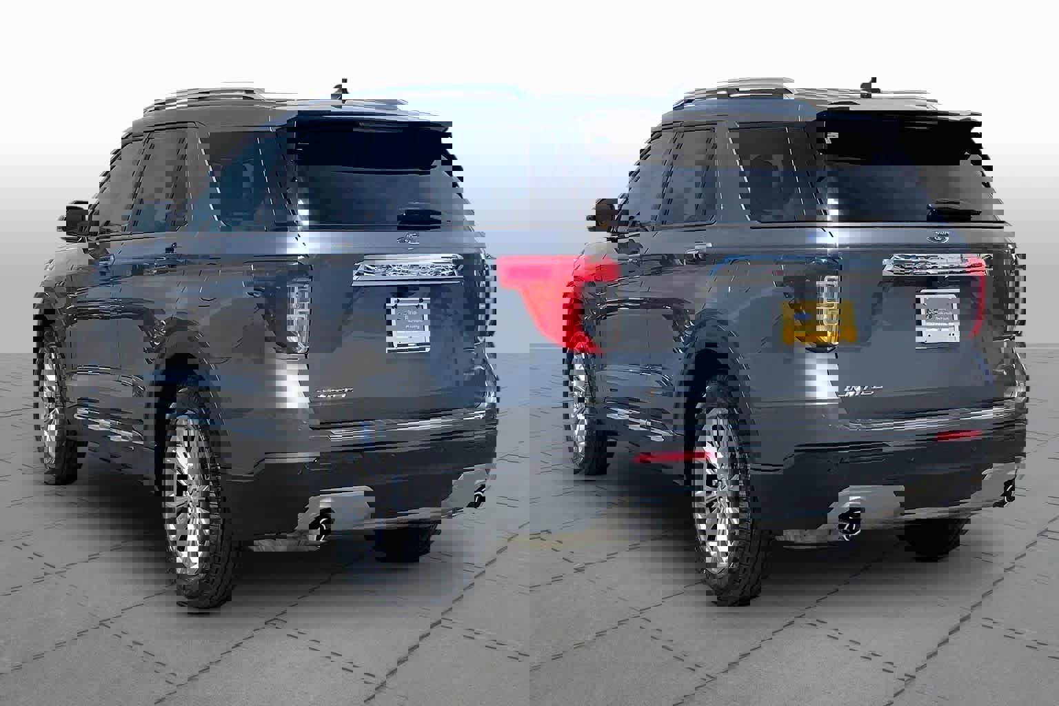 Certified 2024 Ford Explorer Limited w/ Limited Technology Package RWD image 12