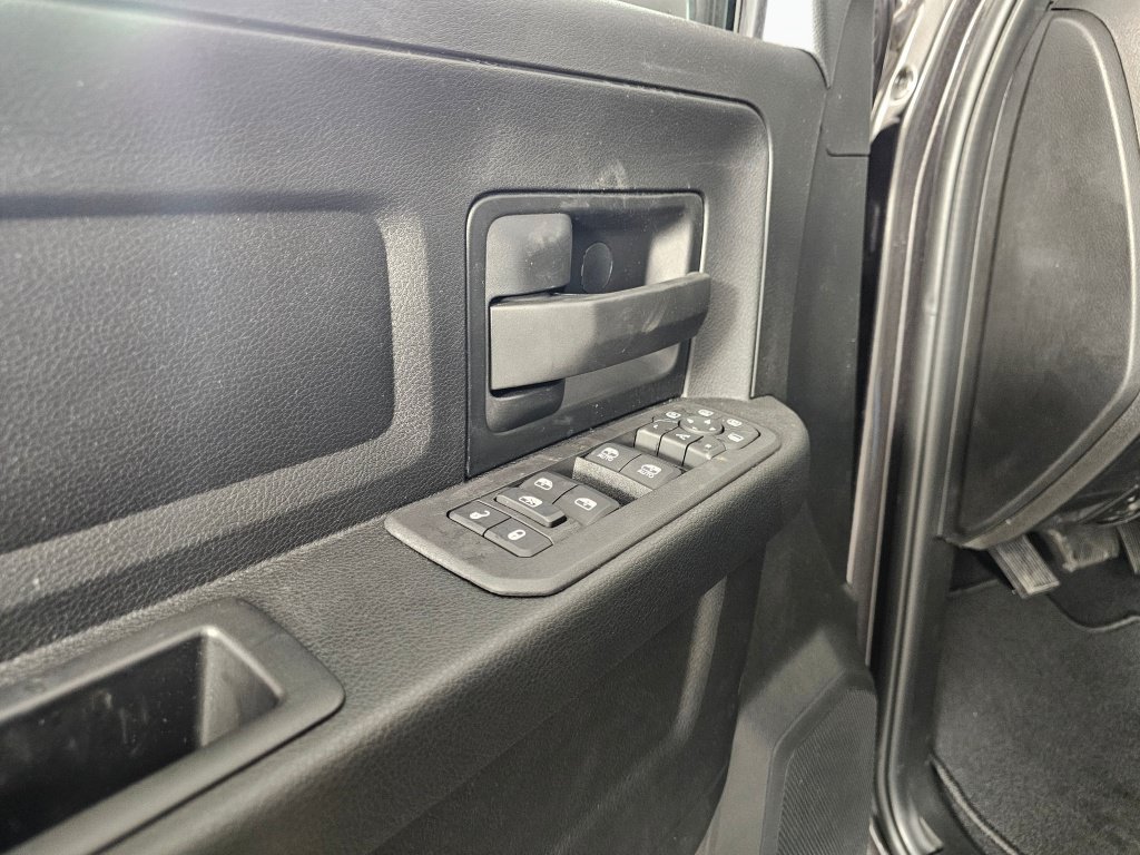 New 2026 RAM 3500 Tradesman AWD/4WD image 21