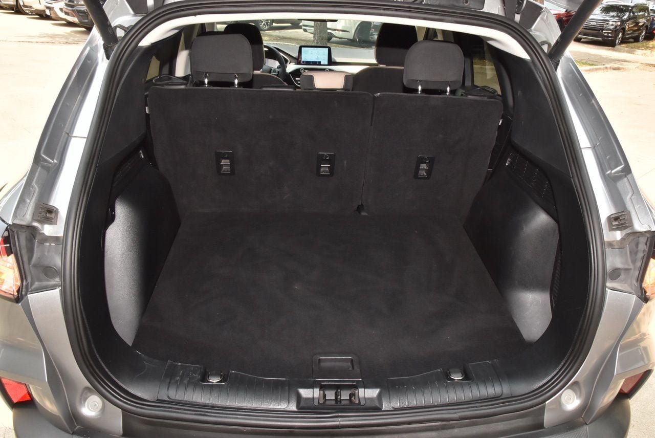 Used 2021 Ford Escape SE w/ SE Sport Appearance Package FWD image 36