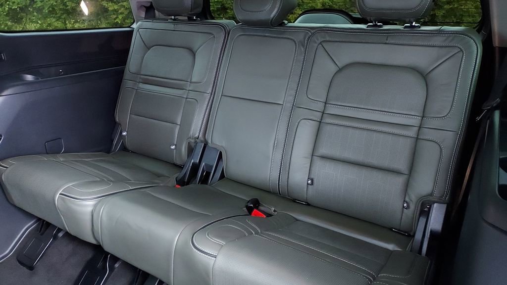 Used 2024 Lincoln Navigator Black Label image 25