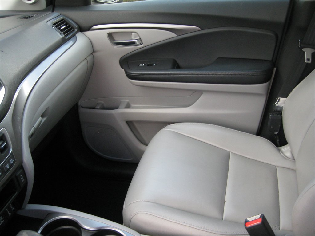 Used 2018 Honda Pilot EX-L image 23