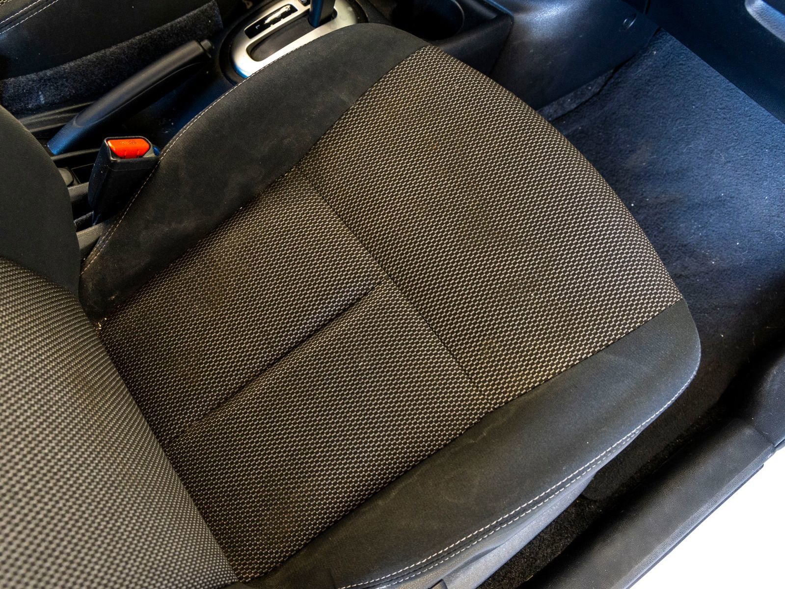 Used 2016 Nissan Versa SV image 30