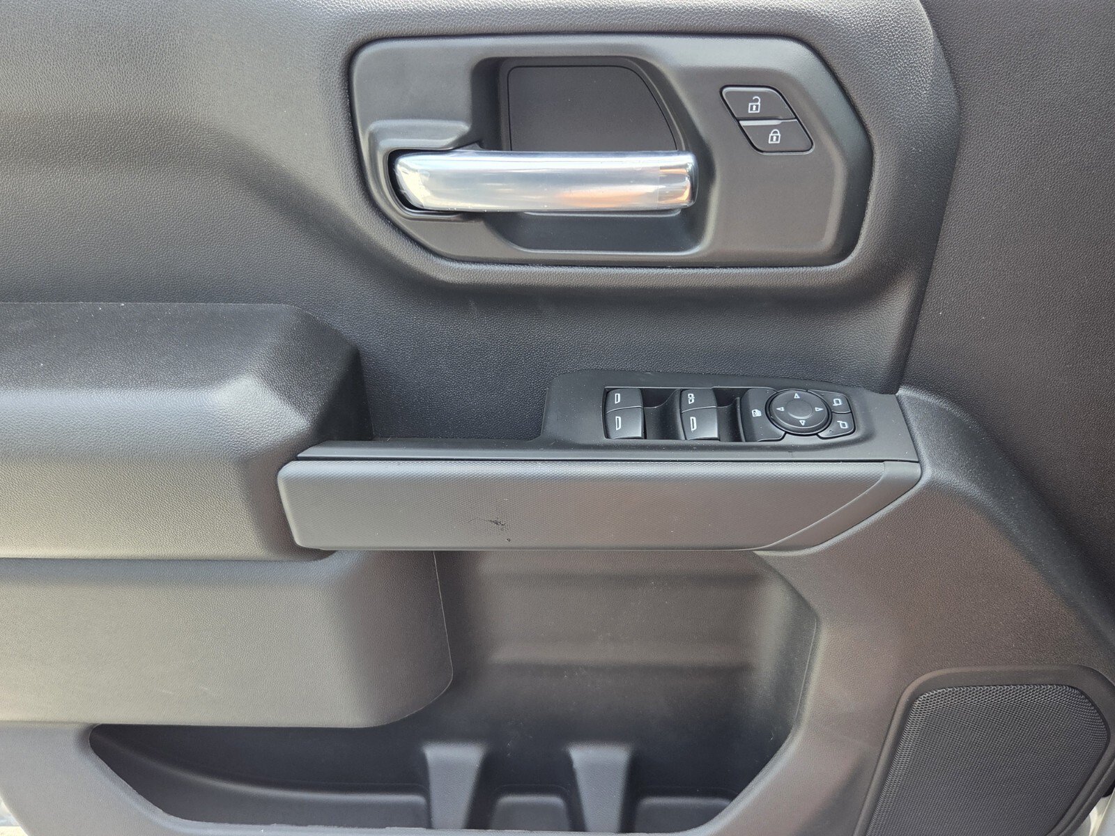 New 2026 Chevrolet Silverado 1500 Custom Trail Boss AWD/4WD image 32