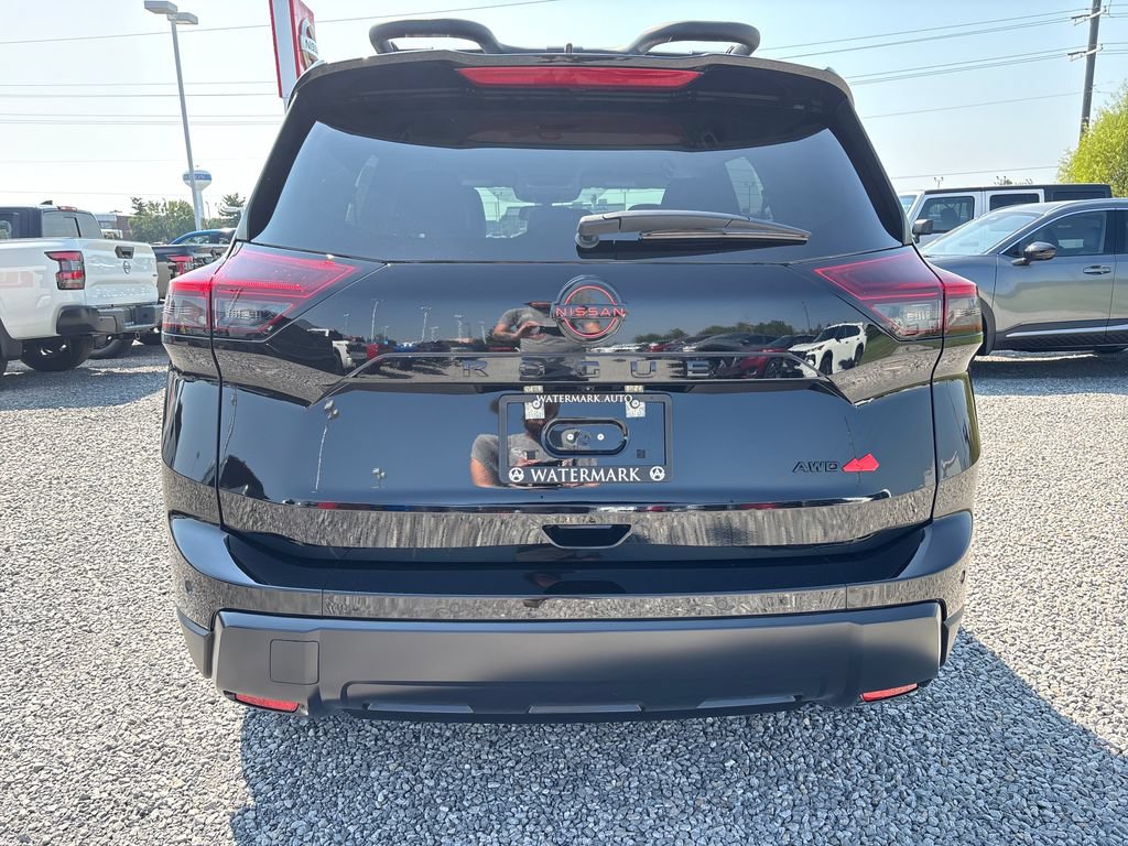 Used 2025 Nissan Rogue SV w/ Rock Creek Premium Package AWD/4WD image 2