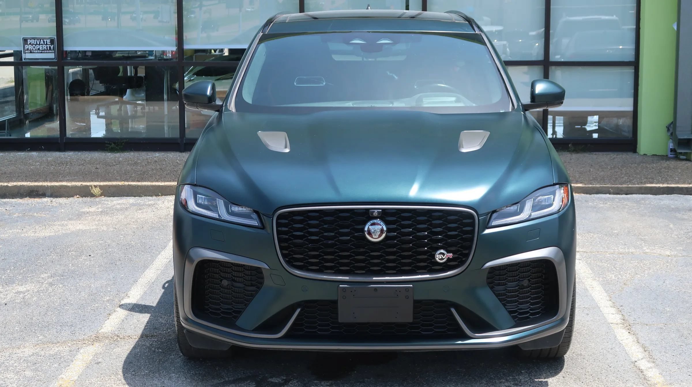 Used 2022 Jaguar F-PACE SVR AWD/4WD image 4