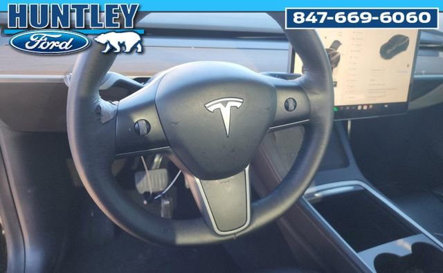 Used 2022 Tesla Model Y Long Range image 8