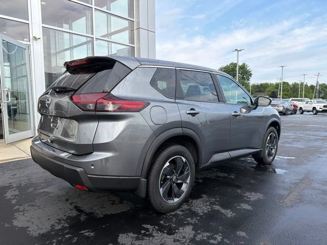 Used 2025 Nissan Rogue SV AWD/4WD image 7