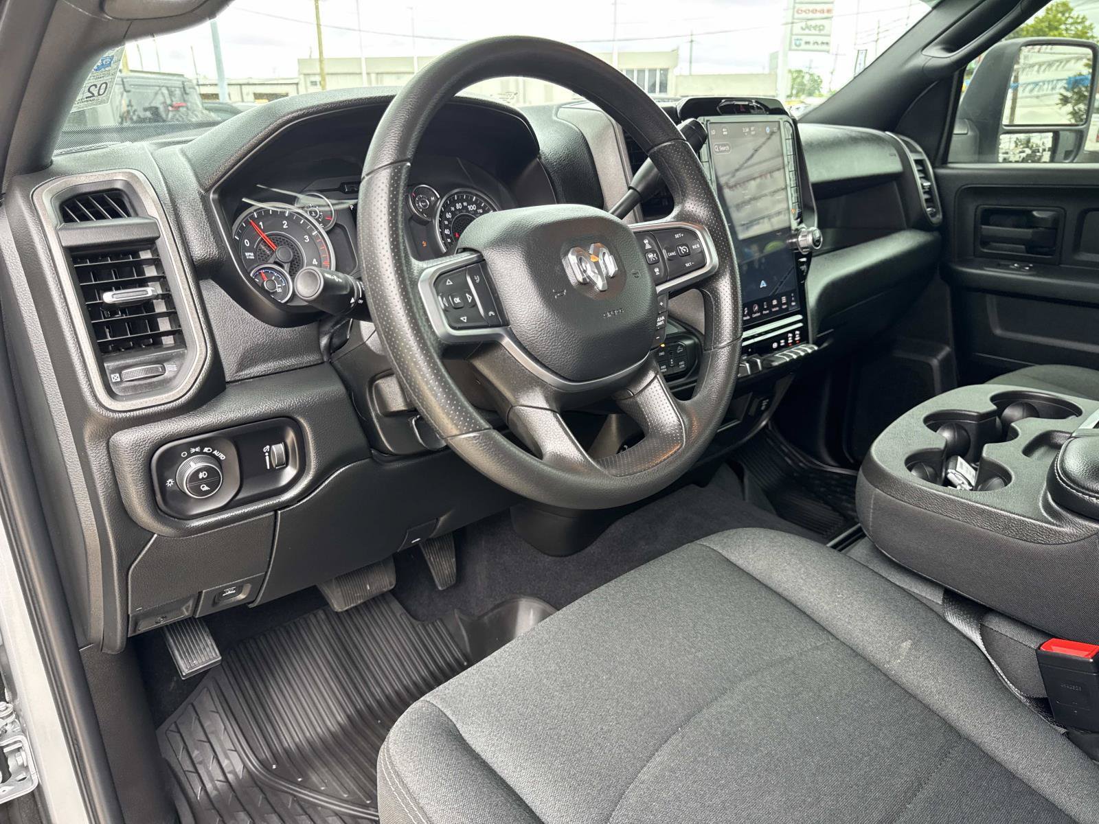 Used 2026 RAM 2500 Warlock AWD/4WD image 17