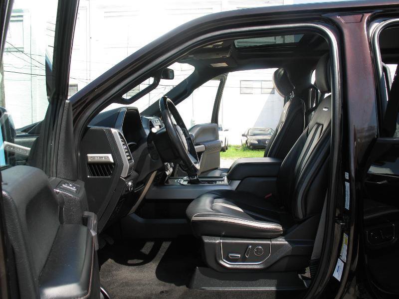 Used 2018 Ford F150 Platinum w/ Equipment Group 701A Luxury AWD/4WD image 18
