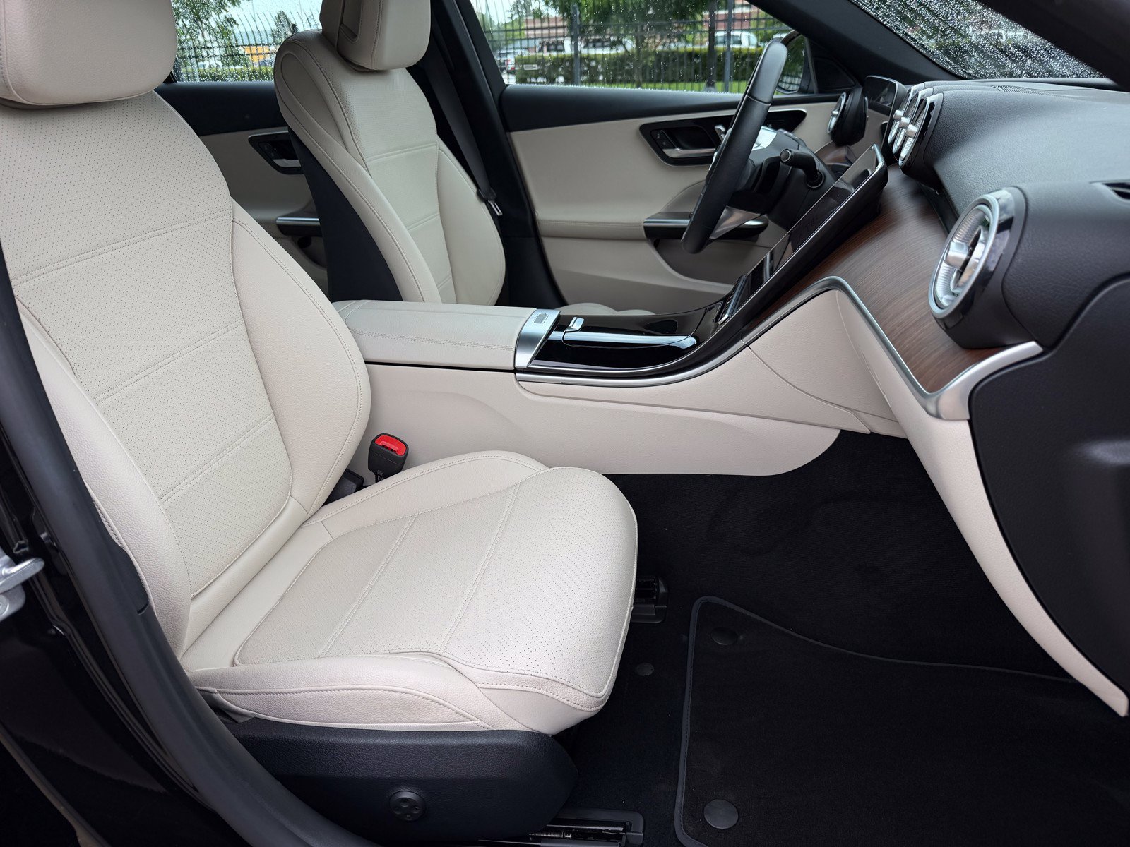 Certified 2023 Mercedes-Benz C 300 Sedan image 18