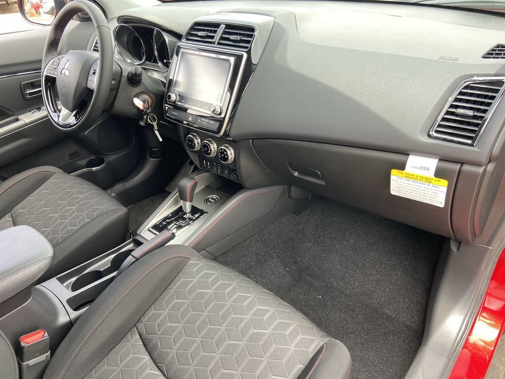 New 2026 Mitsubishi Outlander Sport LE AWD/4WD image 23