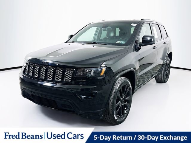 Used 2020 Jeep Grand Cherokee Altitude image 3