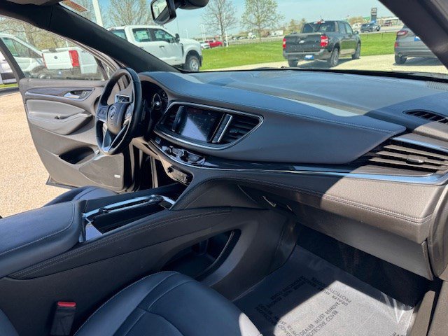 Used 2023 Buick Enclave Essence w/ Experience Buick Package image 40