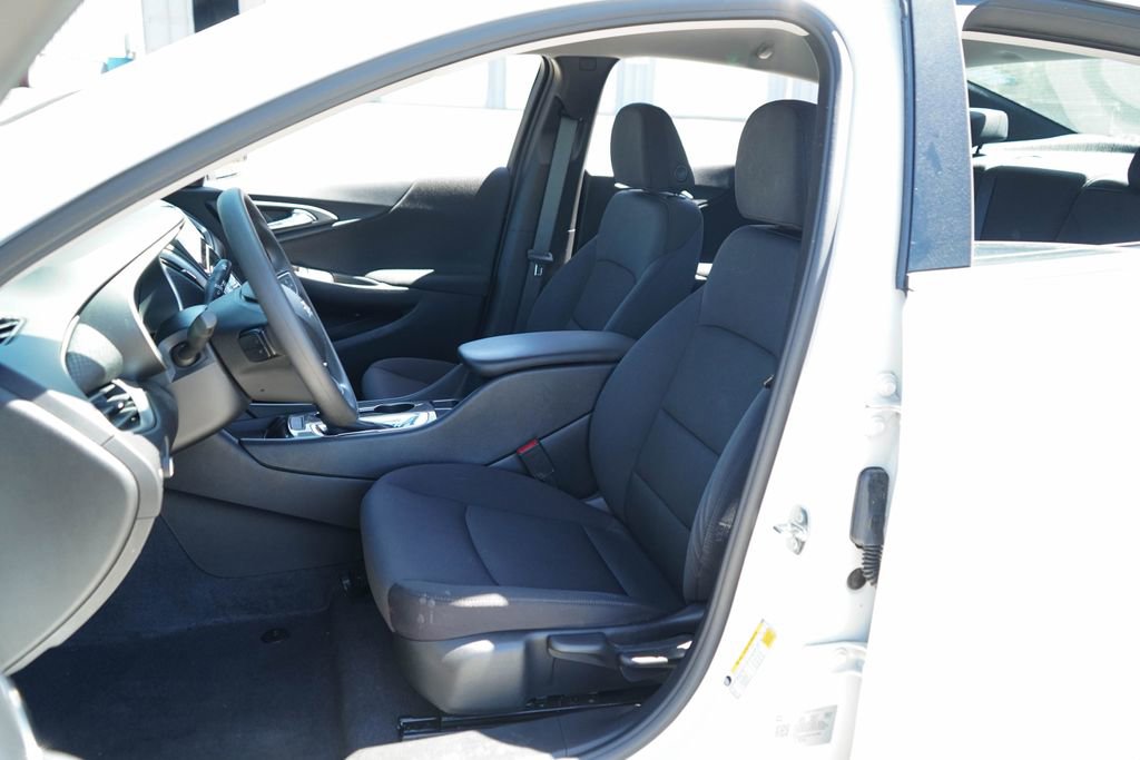 Used 2022 Chevrolet Malibu LS image 7