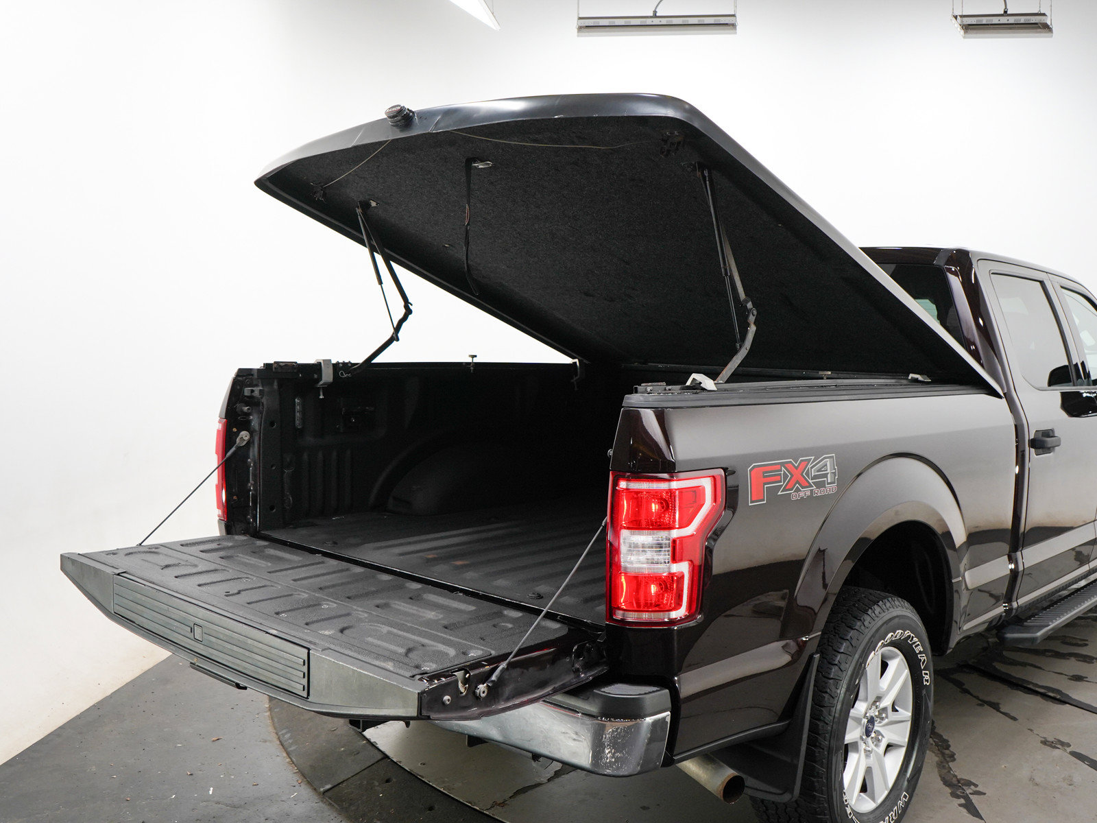 Used 2020 Ford F150 XLT w/ Equipment Group 301A Mid AWD/4WD image 9