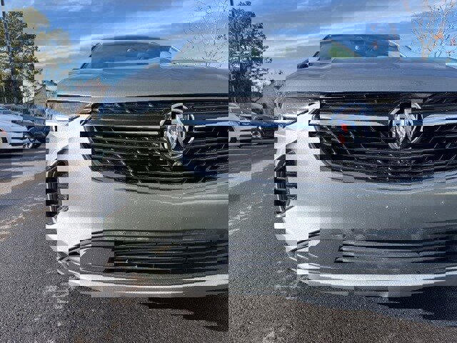 Used 2023 Buick Envision Essence w/ Technology Package I image 9