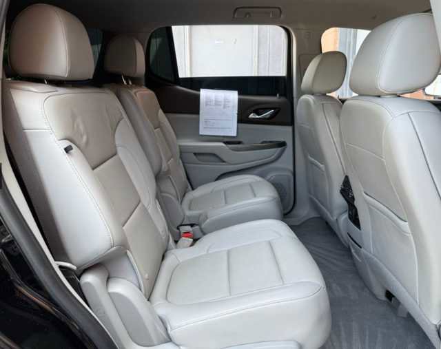 Certified 2021 GMC Acadia SLT image 10