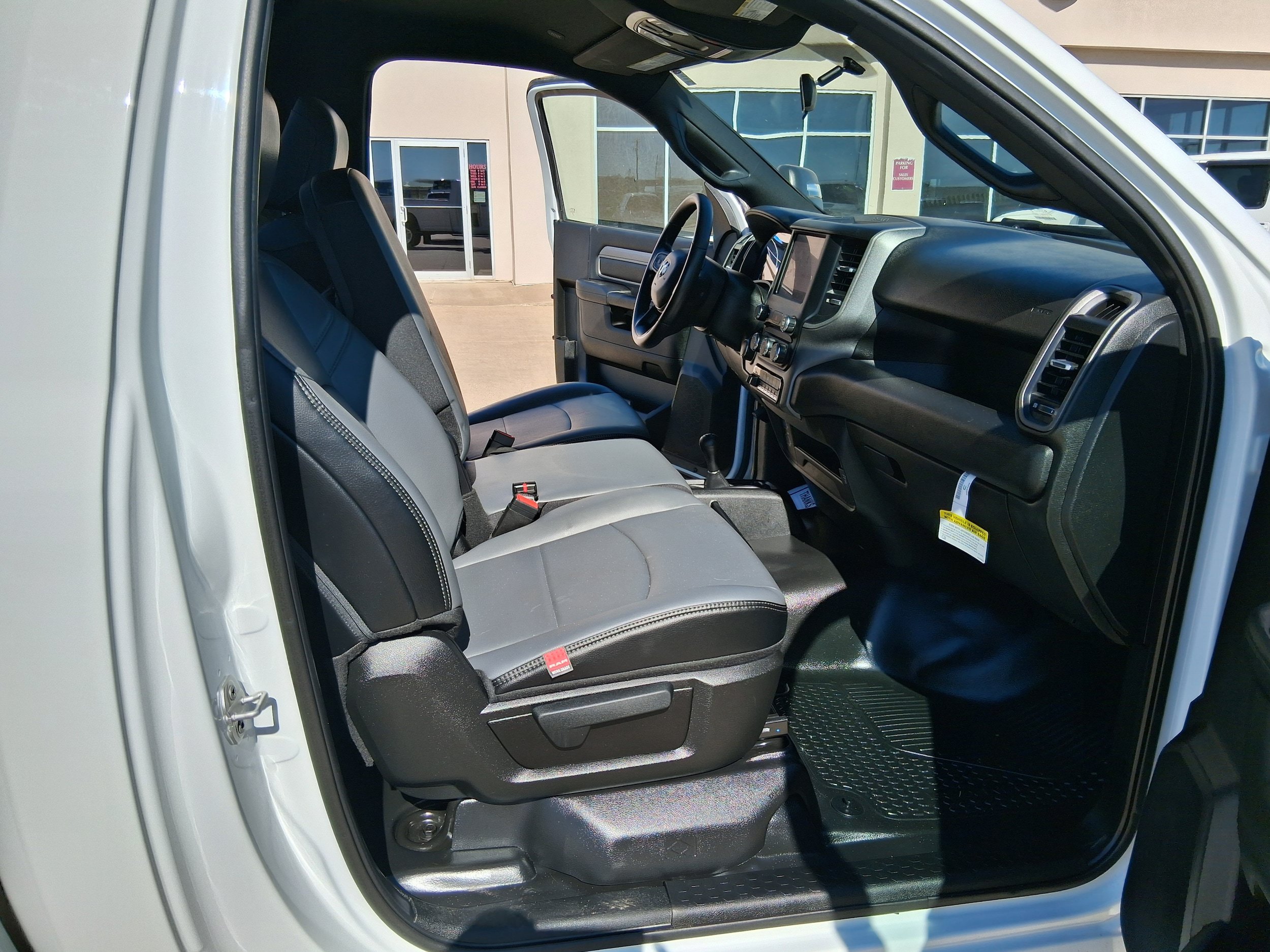 Used 2023 RAM 3500 Tradesman AWD/4WD image 19