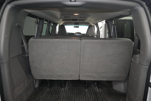 Used 2022 Chevrolet Express 2500 LS w/ Driver Convenience Package RWD image 10