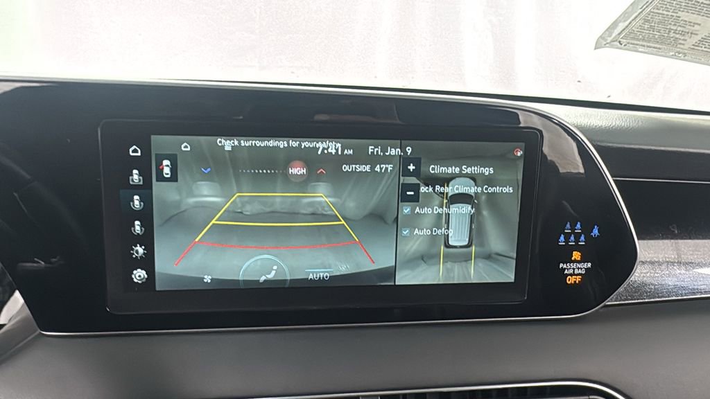 Used 2022 Hyundai Palisade Limited w/ Winter Package image 27