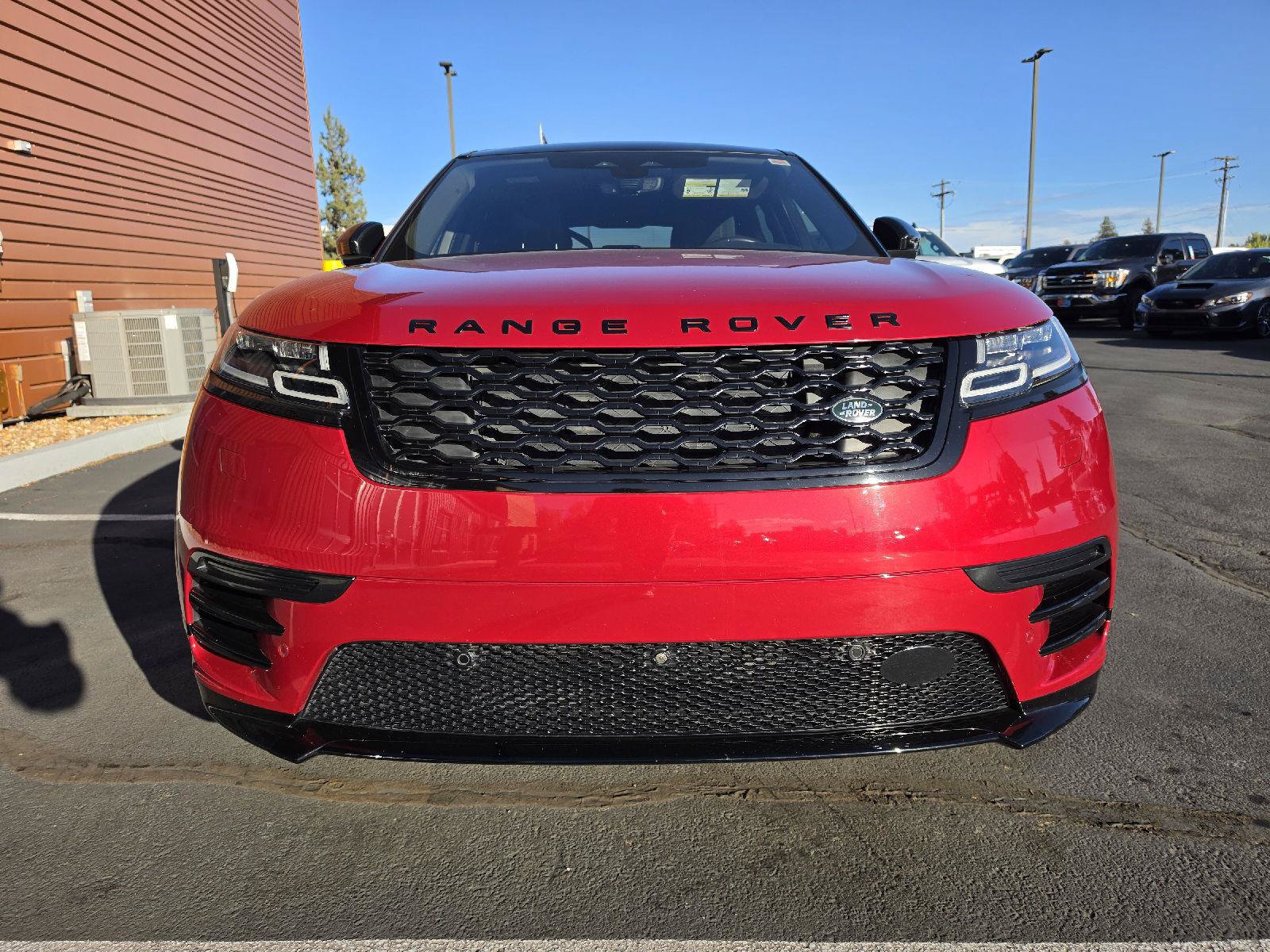 Used 2021 Land Rover Range Rover Velar R-Dynamic S AWD/4WD image 10