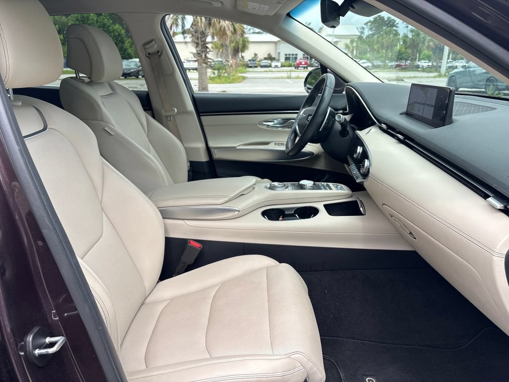 Used 2022 Genesis GV70 2.5T w/ Select Package AWD/4WD image 30
