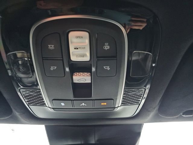 Used 2020 Hyundai Palisade Limited image 48